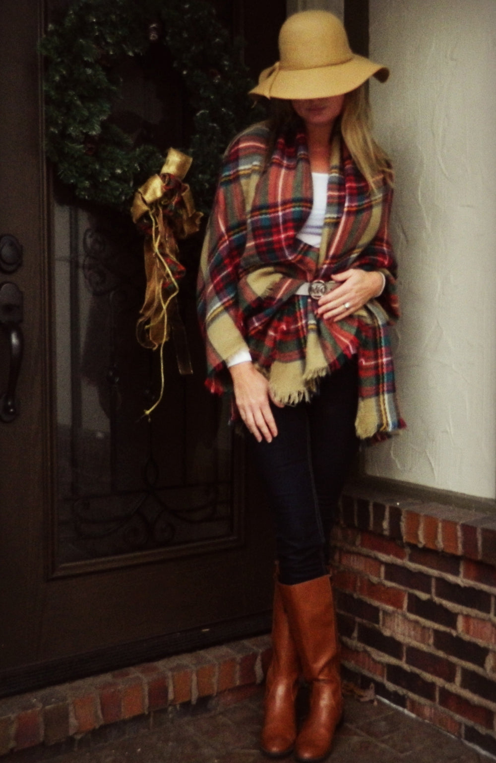 Timeless Tartan Plaid Blanket Scarf - A perfect accessory!